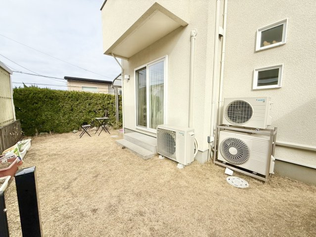 神戸市垂水区つつじが丘5丁目の庭|ガーデニングやバーベキューなどが楽しめるお庭付き♪