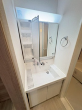 【独立洗面台】