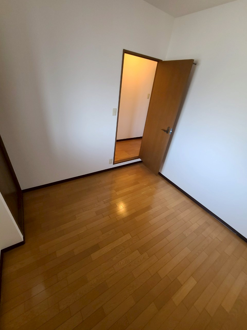 グロリオーサ門戸の設備