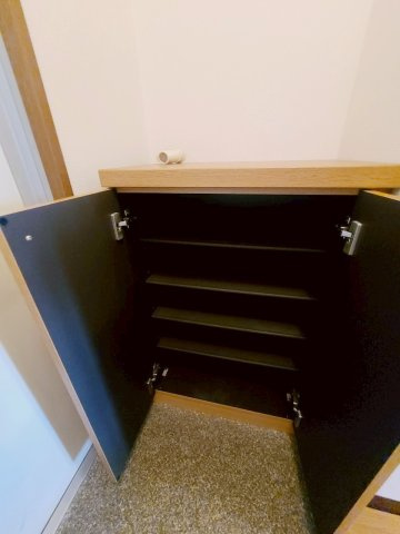 グロリオーサ門戸の収納