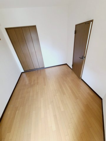 グロリオーサ門戸の洋室