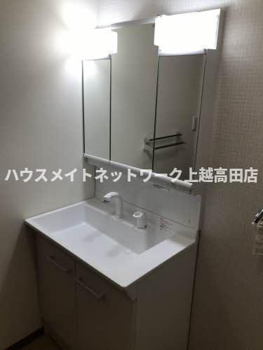 MastTown東雲の独立洗面台|洗髪洗面化粧台