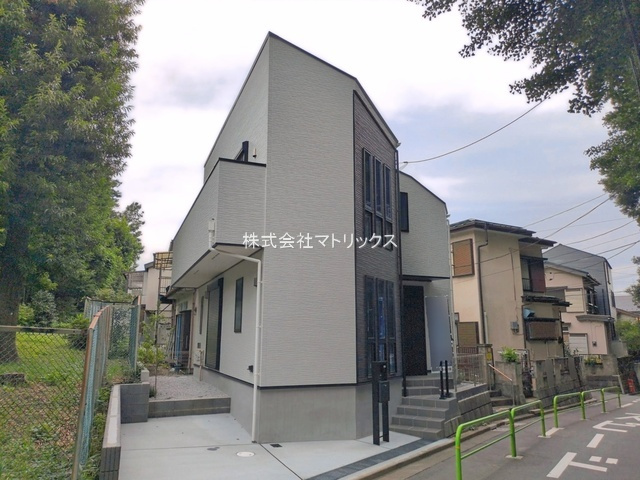 練馬区土支田4丁目　憩いの公園隣接　省エネ住宅　限定1棟の外観