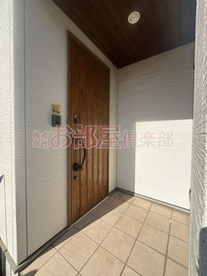 筑後市大字熊野の一戸建てのエントランス