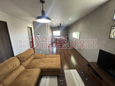 筑後市大字熊野の一戸建ての居間・リビング