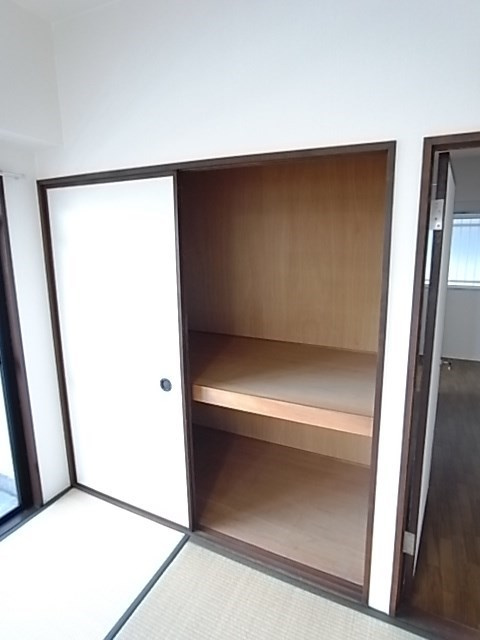 コートスミユーの収納