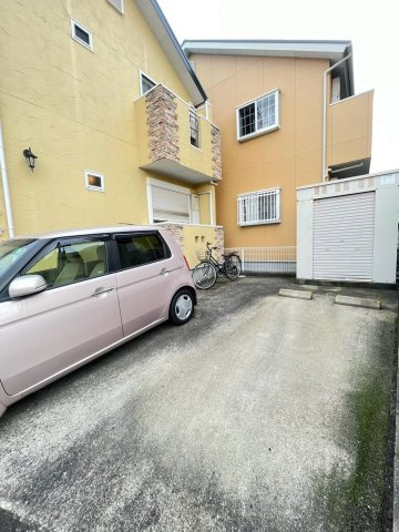 リブレア相生町Ｂ棟の駐車場