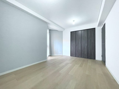 【洋室】 | 高槻ロイヤルマンション