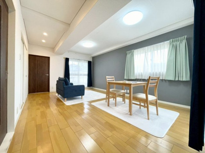 【居間・リビング】 | 高槻ロイヤルマンション