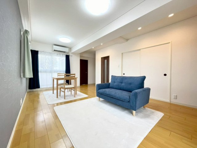 【居間・リビング】 | 高槻ロイヤルマンション