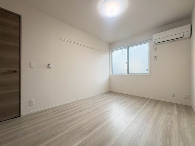 【洋室】 | フォレストウッド　A