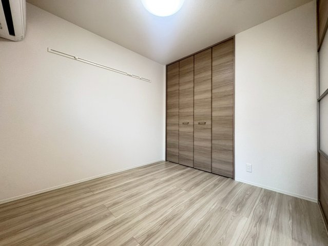 【洋室】 | フォレストウッド　A