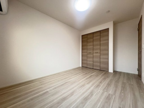 【寝室】 | フォレストウッド　A