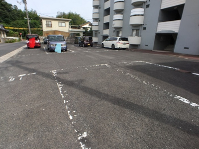 【駐車場】 | スカイハイツ