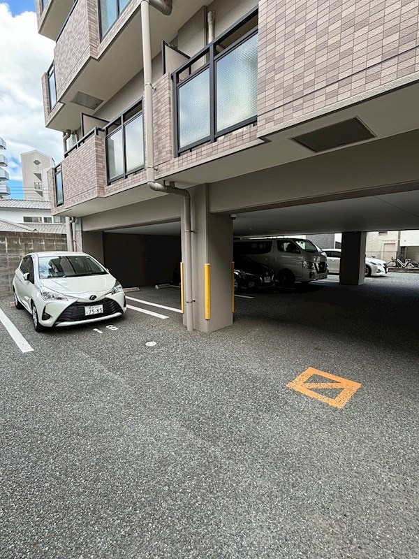 リファインドYMの外観
