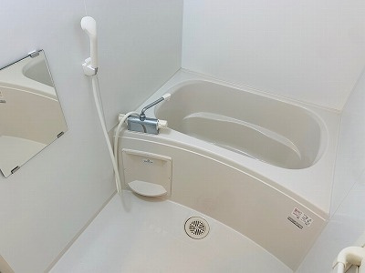 レオパレスコテナン阿見Cの浴室|画像5