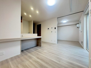 【居間・リビング】 | フォレストウッド　A