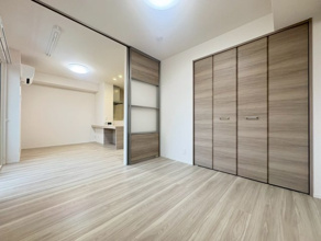 【洋室】 | フォレストウッド　A