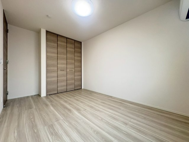 【寝室】 | フォレストウッド　A