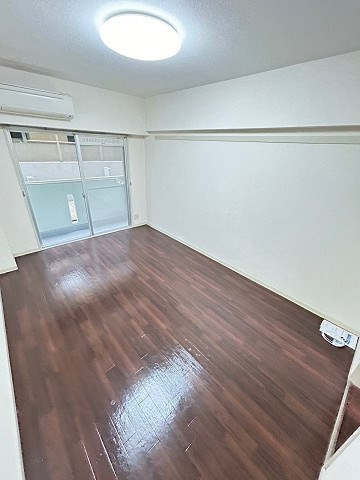 サウザンド15の居間・リビング