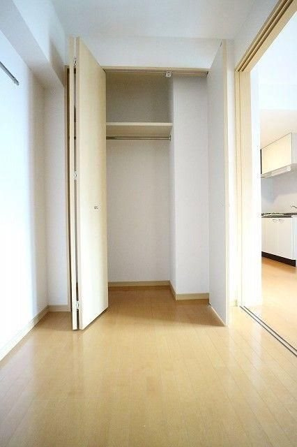 リバティ神屋の収納