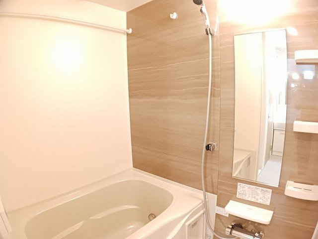 ビリーブＡの浴室