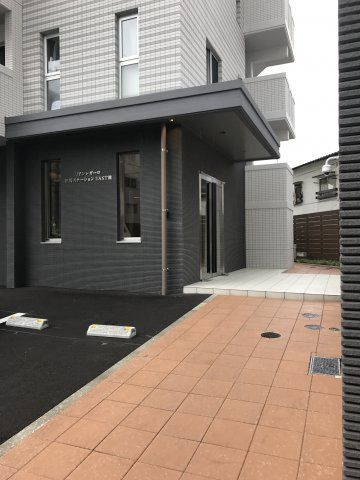 リアンレガーロ井尻ステーションEAST館の駐車場