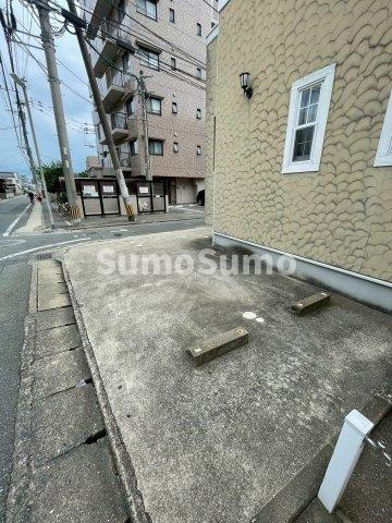 リブレア半道橋Ｄ棟の駐車場