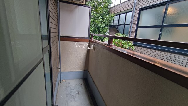 クリヨン千里北のバルコニー