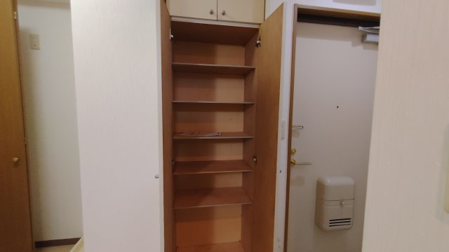 クリヨン千里北の収納