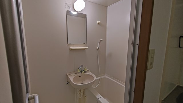 クリヨン千里北の洗面所