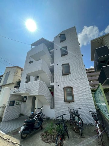 リバーサイド