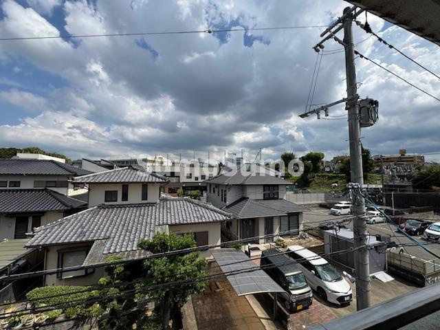 リトルハイツ野間の展望