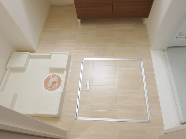 Ｅ．Ｉ．レジデンスＡの収納|床下収納です