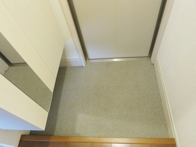 Ｅ．Ｉ．レジデンスＡの玄関|玄関です