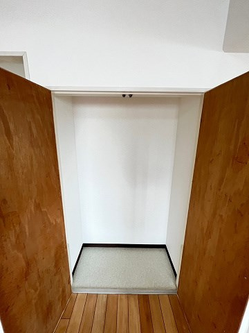 シロハイヌ門戸の収納