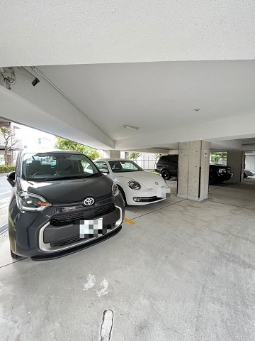 シロハイヌ門戸の外観