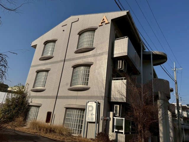 シティパレス東生駒　A号棟