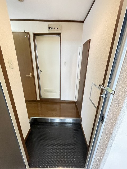 ステラハウス15の玄関