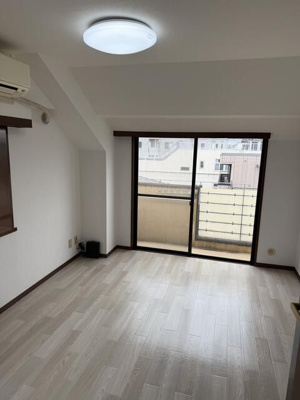 【居間・リビング】 | トーシンハイツ立川柴崎町