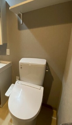 Weave Base Oji Kamiyaのトイレ