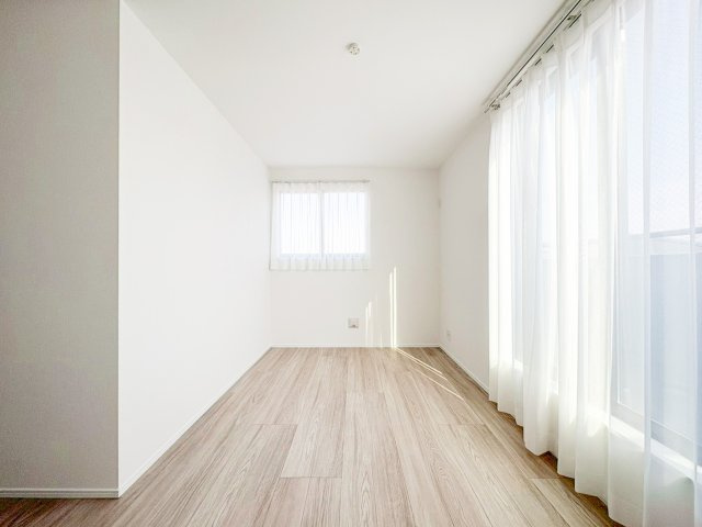 新築戸建　上平間A号棟の洋室|使い勝手のいい洋室です