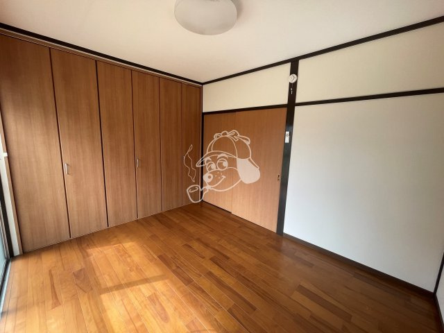 野中５丁目貸家①の洋室|広々とした洋室です