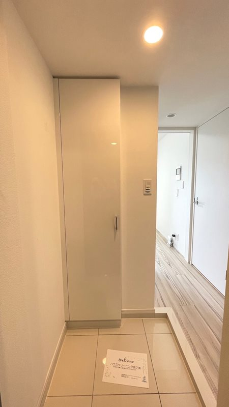 ルネサンスコート自由が丘の玄関