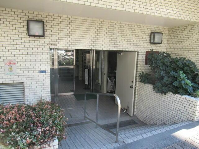ルイシャトレ恵比寿のエントランス