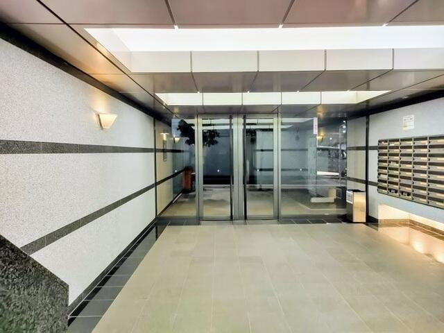 ルーブル下北沢弐番館のエントランス|上質なエントランス空間 