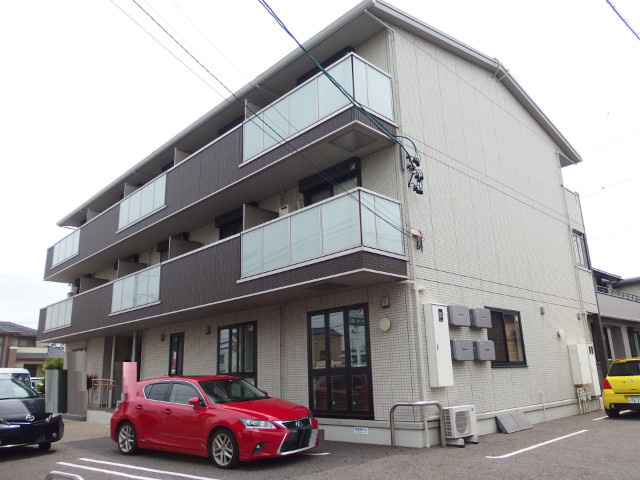 アムールYHの外観