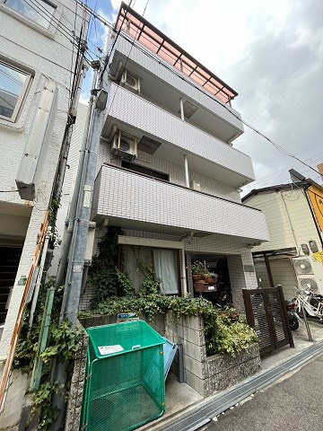 ブランシュ甲東園の外観