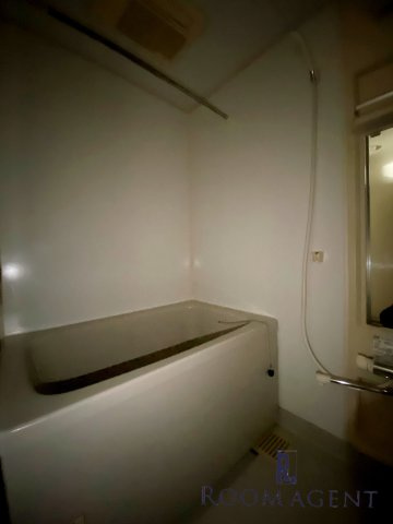 フォレシティ新栄の浴室