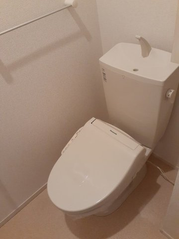 エスタムールのトイレ|当社、チルホームのHPもご覧ください(^^)/物件情報多数♪